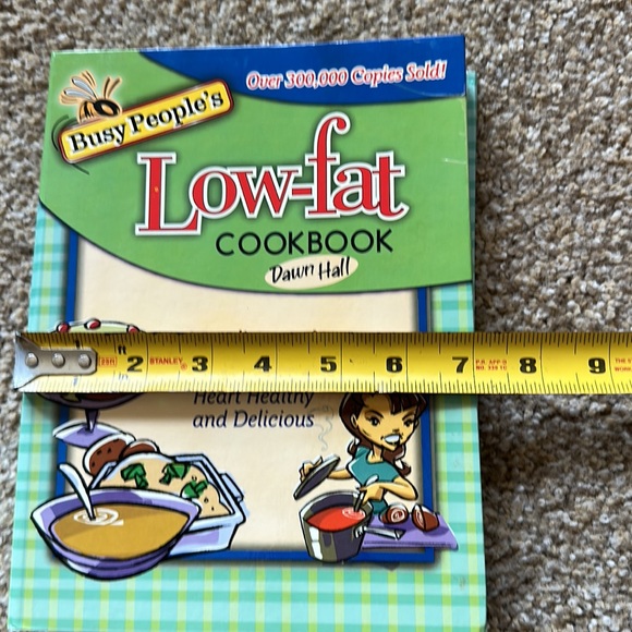 Busy People’s Low-Fat Cookbook 7 ingredients or less spiral - Picture 5 of 7